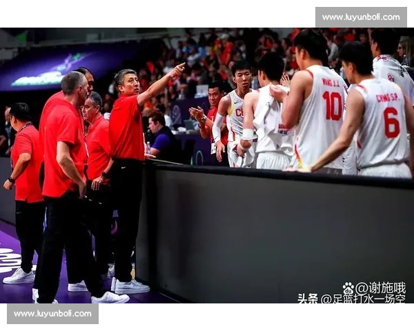 燃爆全场瞬间解析精彩赛事背后的战术与球员表现